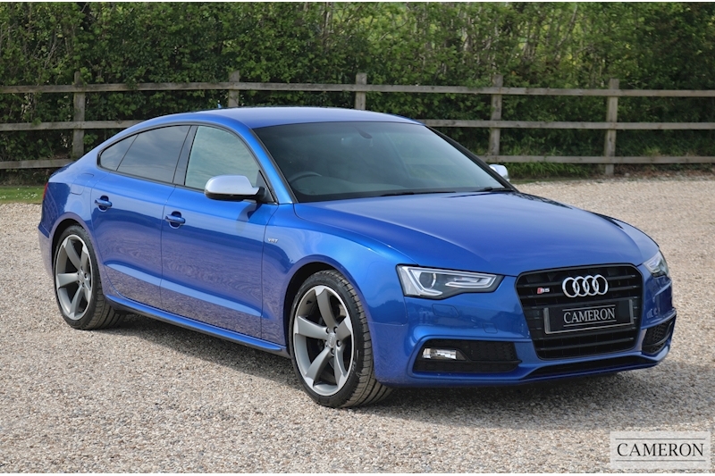 Audi 3.0 TFSI V6 Black Edition Sportback 5dr Petrol S Tronic quattro (s/s) (184 g/km, 328 bhp)