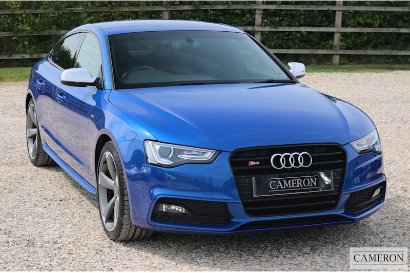 Audi 3.0 TFSI V6 Black Edition Sportback 5dr Petrol S Tronic quattro (s/s) (184 g/km, 328 bhp)