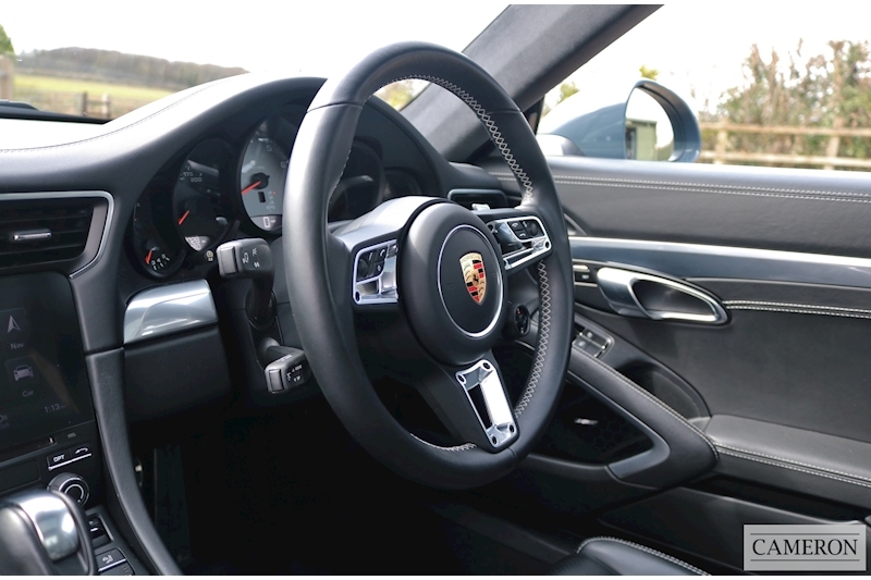 Porsche 911 991 Carrera 4 S Gen 2 PDK Coupe 3.0 2dr Coupe Automatic Petrol