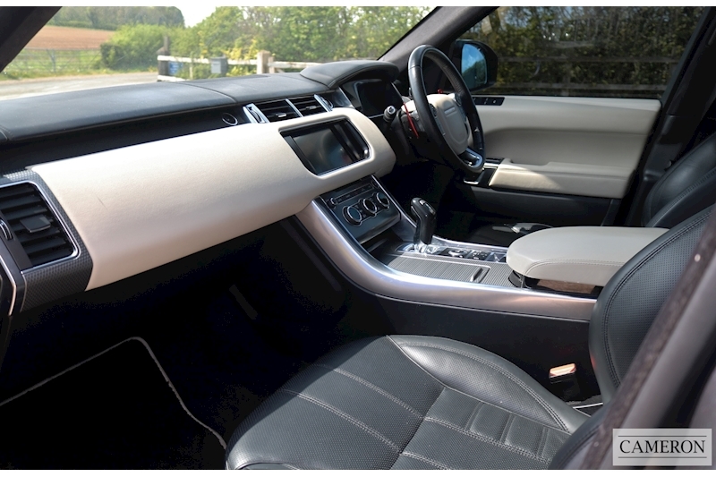 Land Rover 5.0 V8 Autobiography Dynamic SUV 5dr Petrol Auto 4WD Euro 5 (s/s) (510 ps)