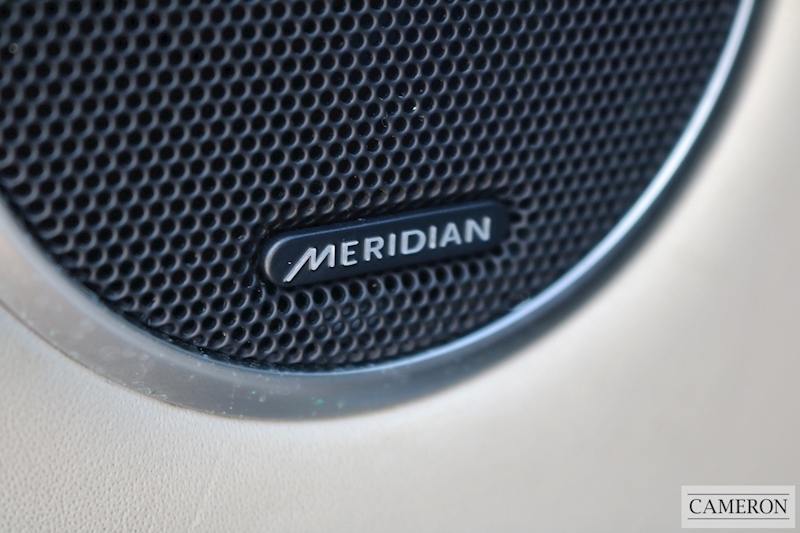 Land Rover 5.0 V8 Autobiography Dynamic SUV 5dr Petrol Auto 4WD Euro 5 (s/s) (510 ps)