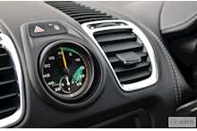 Porsche 3.8 981 GT4 Coupe 2dr Petrol Manual (s/s) (238 g/km, 380 bhp)