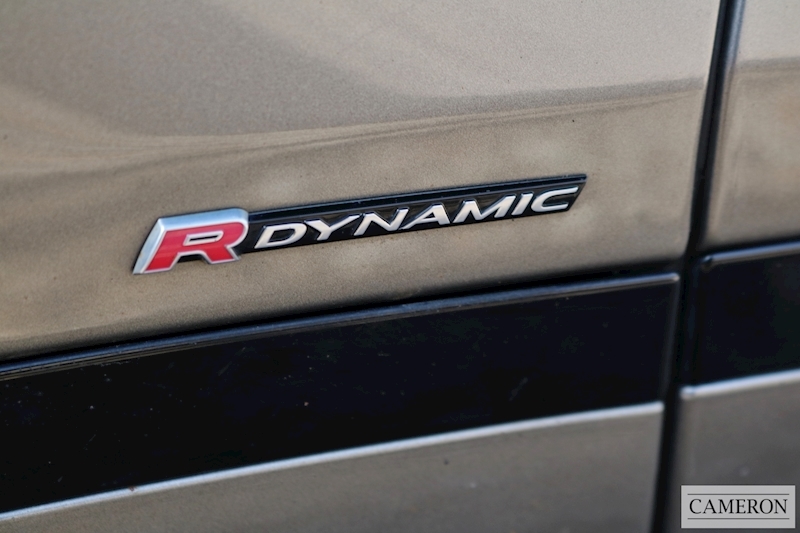 Land Rover 3.0 SD6 V6 R-Dynamic SE SUV 5dr Diesel Auto 4WD Euro 6 (s/s) (300 ps)