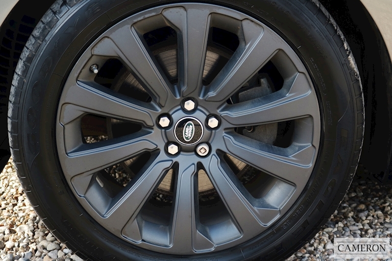 Land Rover 3.0 SD6 V6 R-Dynamic SE SUV 5dr Diesel Auto 4WD Euro 6 (s/s) (300 ps)