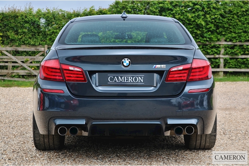 BMW M5 4.4 V8 M DCT 4dr Saloon Automatic Petrol