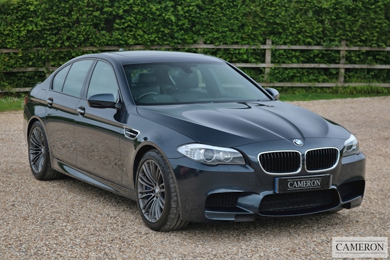 BMW M5 4.4 V8 M DCT 4dr Saloon Automatic Petrol
