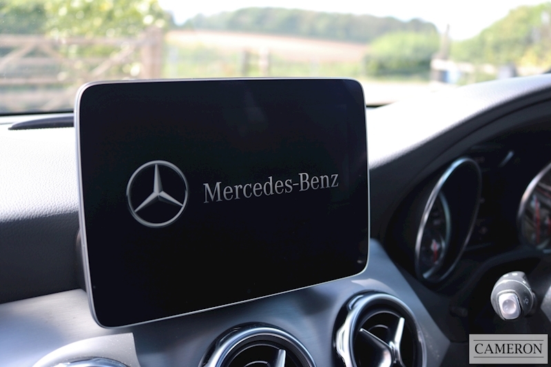 Mercedes-Benz GLA Class GLA200 AMG Line 1.6 5dr SUV Automatic Petrol