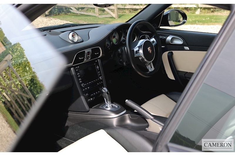 Porsche 911 997 Turbo S Gen 2 PDK Coupe 3.8 2dr Coupe Automatic Petrol