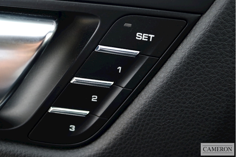 Porsche Macan 2.0 T 2.0 5dr SUV Automatic Petrol