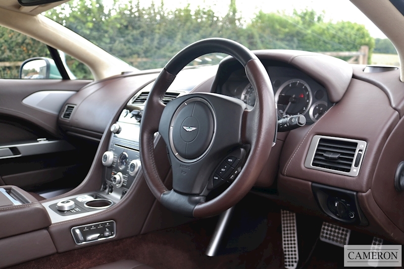 Aston Martin V12 Saloon 4dr Petrol T-Tronic II (355 g/km, 469.35 bhp)