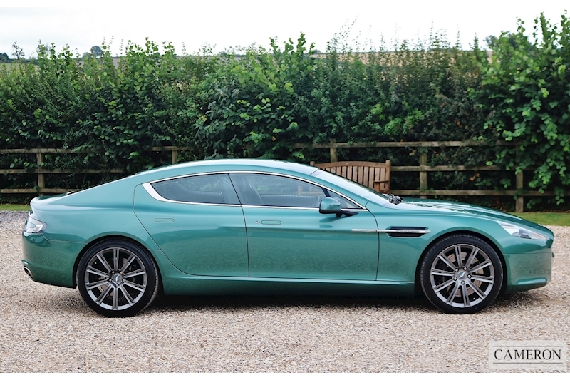 Aston Martin V12 Saloon 4dr Petrol T-Tronic II (355 g/km, 469.35 bhp)