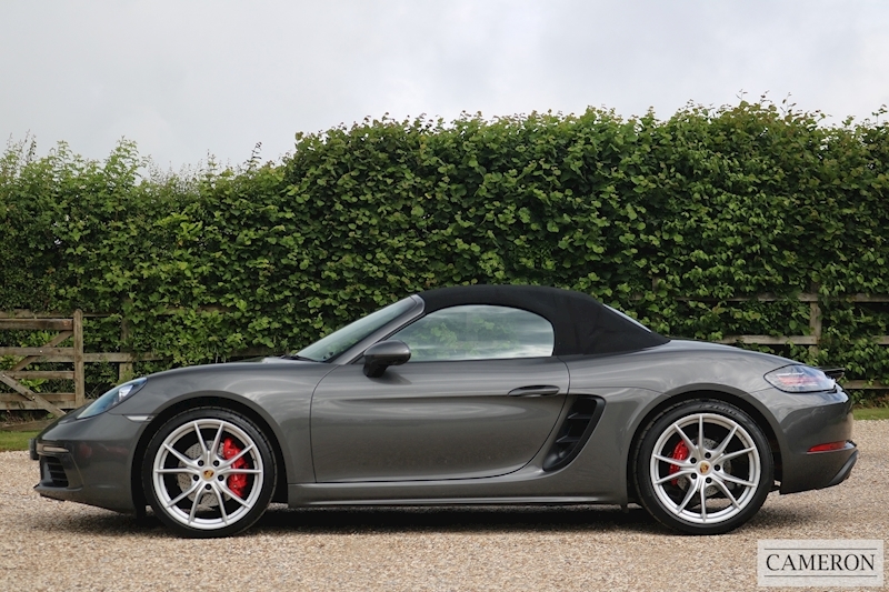 Porsche 718 Boxster 2.5 S PDK 2.5 2dr Convertible Automatic Petrol