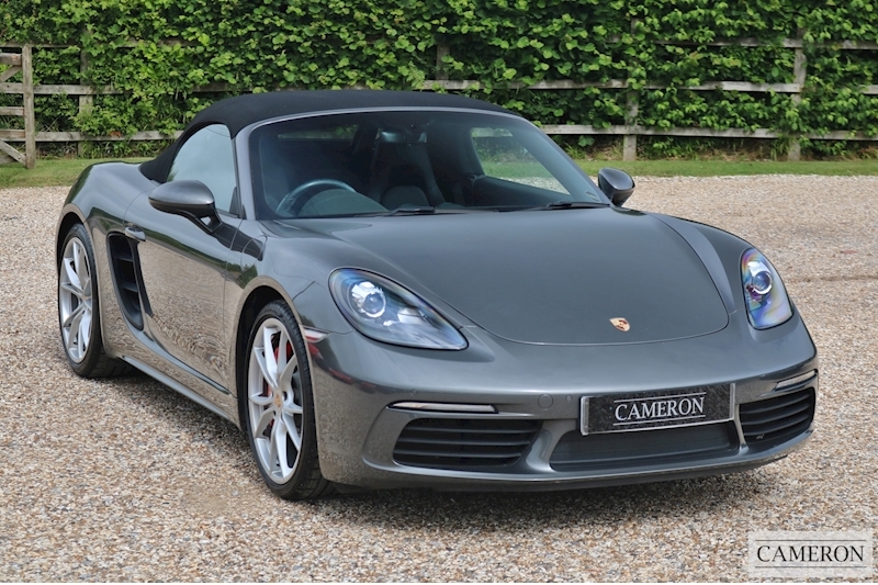 Porsche 718 Boxster 2.5 S PDK 2.5 2dr Convertible Automatic Petrol