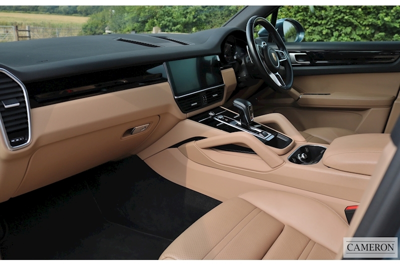 Porsche Cayenne 2.9T V6 S 2.9 5dr SUV Automatic Petrol