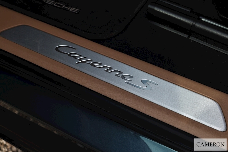 Porsche Cayenne 2.9T V6 S 2.9 5dr SUV Automatic Petrol