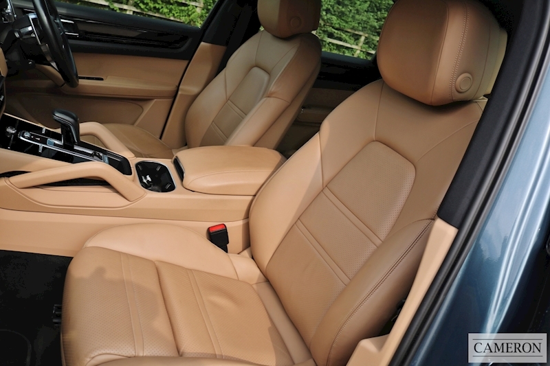 Porsche Cayenne 2.9T V6 S 2.9 5dr SUV Automatic Petrol