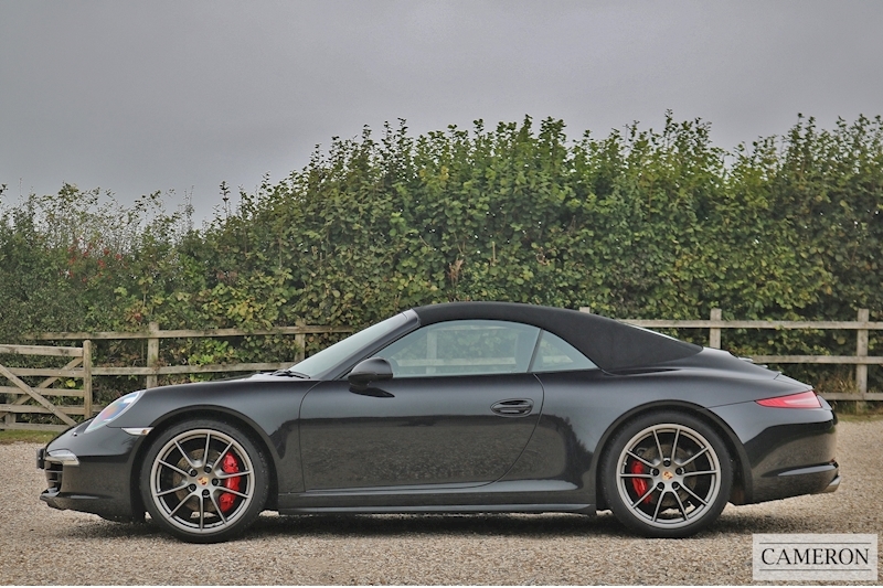 911 991 Carrera 4 S Cabriolet 3.8 2dr Convertible PDK Petrol