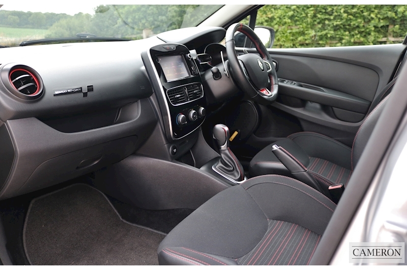 Renault Clio TCe Renaultsport Nav Auto 1.6 5dr Hatchback Automatic Petrol