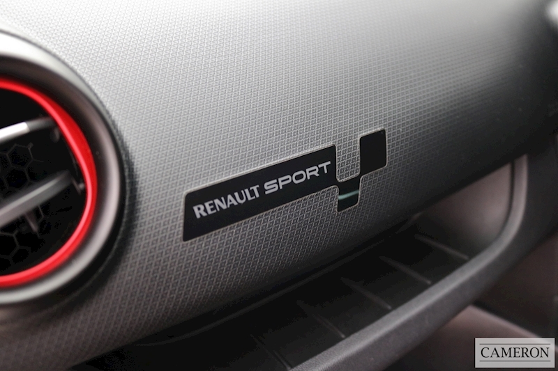 Renault Clio TCe Renaultsport Nav Auto 1.6 5dr Hatchback Automatic Petrol