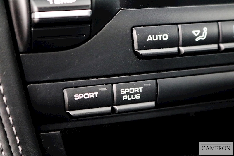 Porsche Cayman 987 2.9 Gen 2 PDK 2.9 2dr Coupe Automatic Petrol