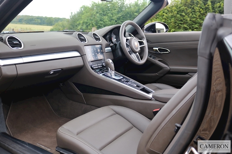 Porsche 2.5T S PDK 2.5 2dr Convertible Automatic Petrol