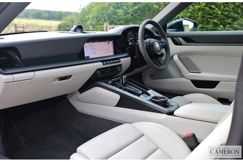 Porsche 911 992 Carrera 4 S PDK Coupe 3.0 2dr Coupe Automatic Petrol