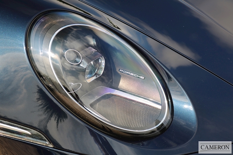 Porsche 911 992 Carrera 4 S PDK Coupe 3.0 2dr Coupe Automatic Petrol