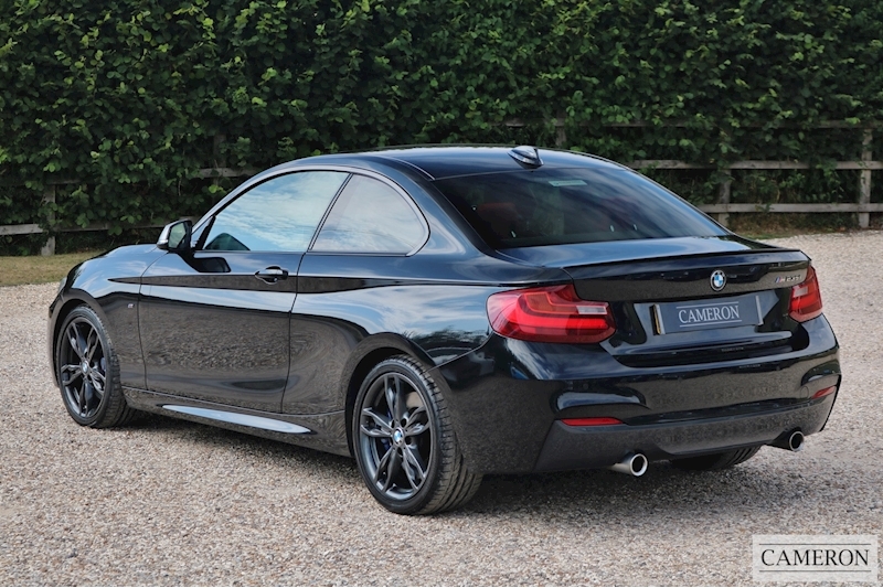 BMW 3.0 M235i Coupe 2dr Petrol Auto Euro 6 (s/s) (326 ps)