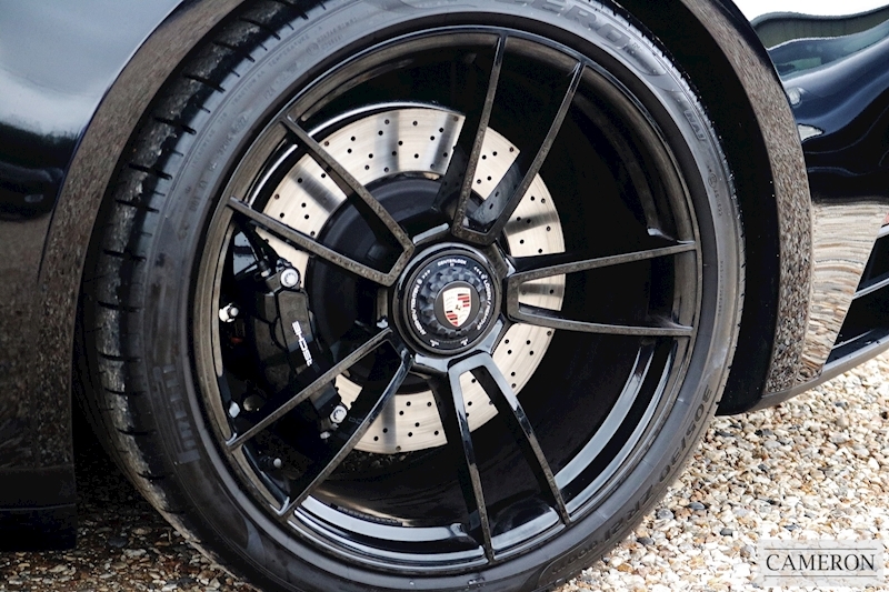 Porsche 911 992 Targa 4 GTS PDK 3.0 2dr Convertible Manual Petrol