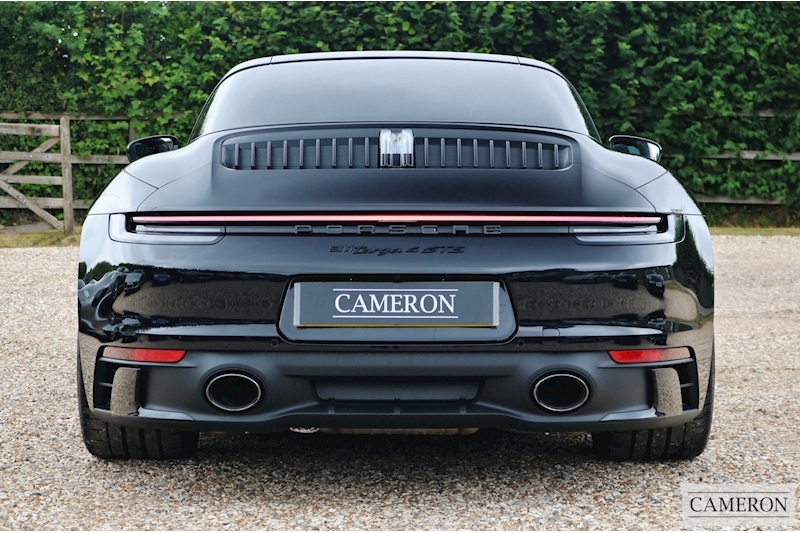 Porsche 911 992 Targa 4 GTS PDK 3.0 2dr Convertible Manual Petrol