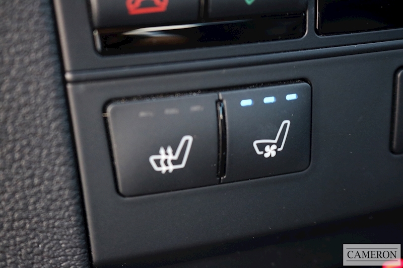 Mercedes-Benz 3.5 E350 V6 BlueEfficiency Sport Edition 125 Coupe 2dr Petrol G-Tronic Euro 5 (306 ps)