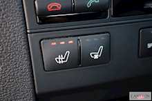 Mercedes-Benz 3.5 E350 V6 BlueEfficiency Sport Edition 125 Coupe 2dr Petrol G-Tronic Euro 5 (306 ps)