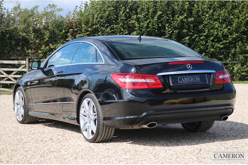 Mercedes-Benz 3.5 E350 V6 BlueEfficiency Sport Edition 125 Coupe 2dr Petrol G-Tronic Euro 5 (306 ps)