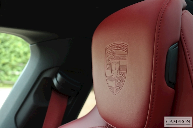 Porsche Performance Plus 93.4kWh 4S Saloon 4dr Electric Auto 4WD (571 ps)