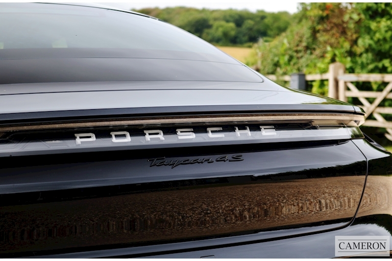 Porsche Performance Plus 93.4kWh 4S Saloon 4dr Electric Auto 4WD (571 ps)