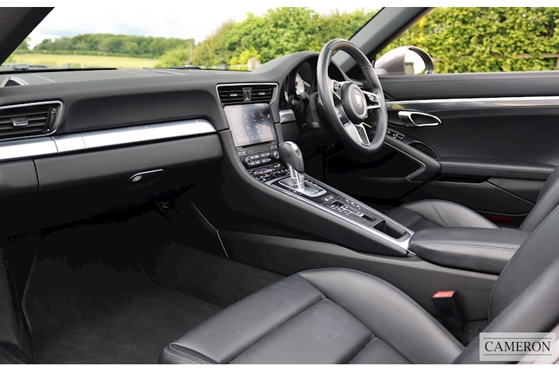 Porsche 911 991 Targa 4 S Gen 2 PDK 3.0 2dr Convertible Automatic Petrol
