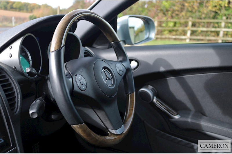 Mercedes-Benz 1.8 SLK200K Convertible 2dr Petrol Tiptronic Euro 4 (184 ps)