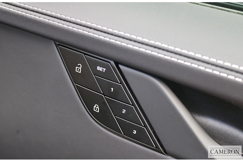 Porsche 992 Carrera GTS PDK Coupe