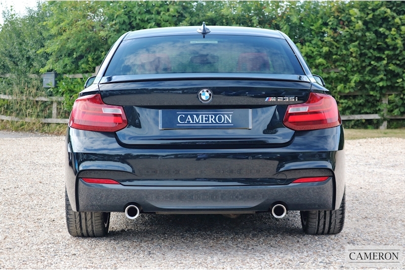 BMW 3.0 M235i Coupe 2dr Petrol Auto Euro 6 (s/s) (326 ps)