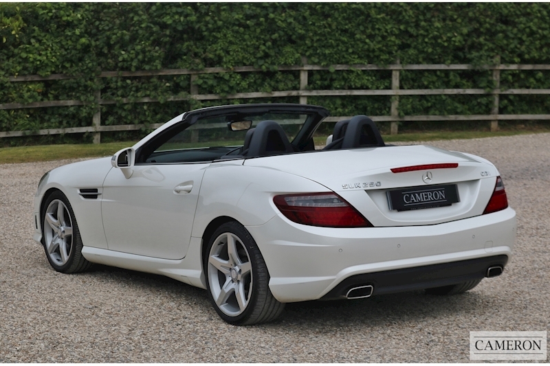 Mercedes-Benz 2.1 SLK250 CDI BlueEfficiency AMG Sport Convertible 2dr Diesel G-Tronic+ Euro 5 (s/s) (204 ps)