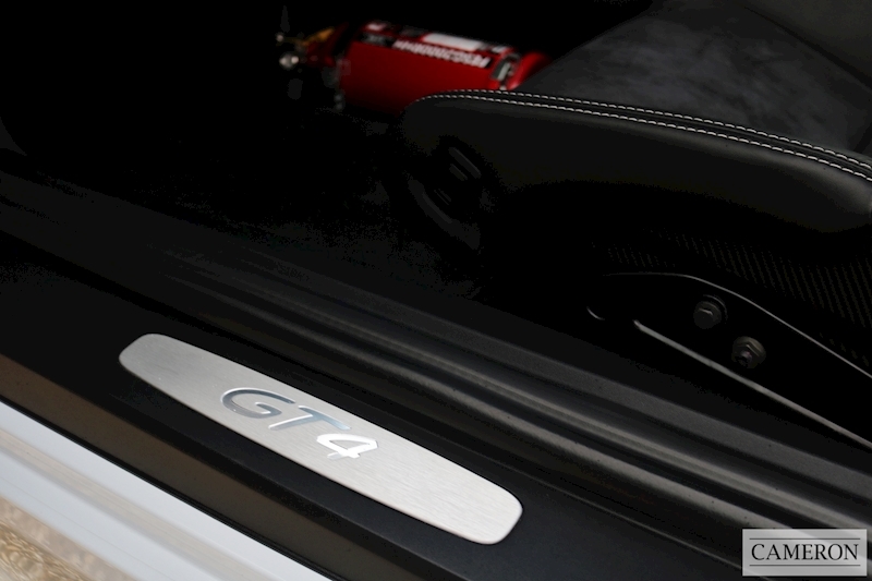 Porsche 3.8 981 GT4 Coupe 2dr Petrol Manual Euro 6 (385 ps)