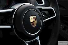 Porsche 3.8 981 GT4 Coupe 2dr Petrol Manual Euro 6 (385 ps)