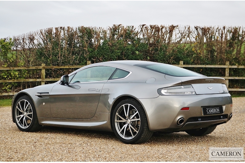 Aston Martin 4.7 V8 Coupe Manual 4.7 2dr Coupe Manual Petrol
