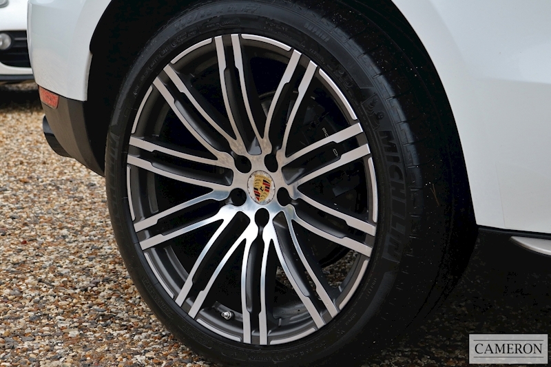 Porsche 2.0T PDK 2.0 5dr SUV Automatic Petrol