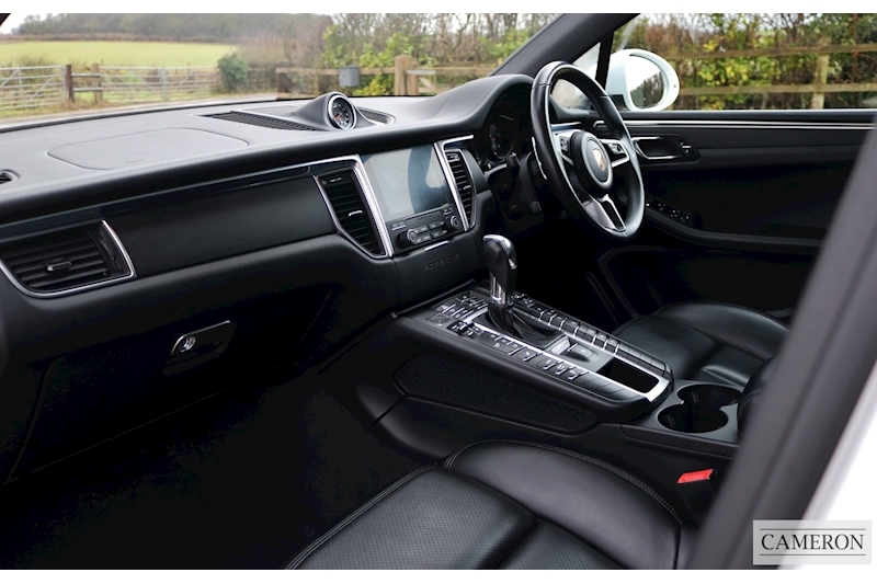 Porsche 2.0T PDK 2.0 5dr SUV Automatic Petrol