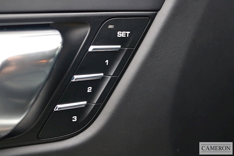 Porsche 2.0T PDK 2.0 5dr SUV Automatic Petrol