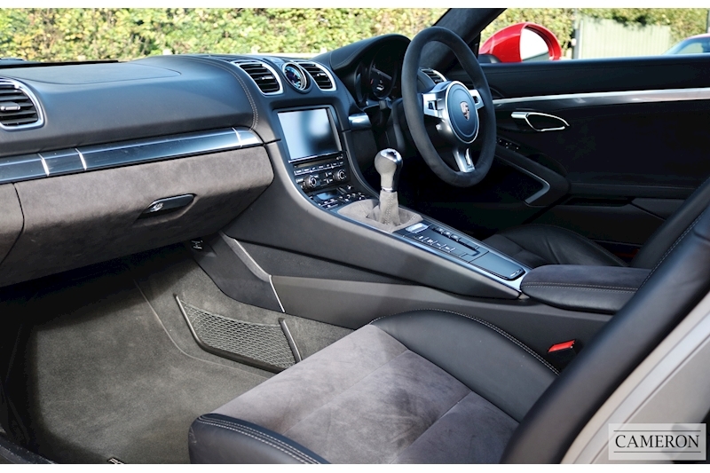 Porsche 3.4 981 GTS Coupe 2dr Petrol Manual Euro 6 (s/s) (340 ps)