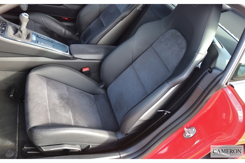 Porsche 3.4 981 GTS Coupe 2dr Petrol Manual Euro 6 (s/s) (340 ps)