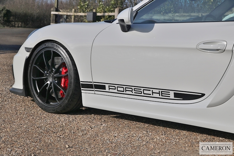 Porsche 981 GT4 3.8 2dr Coupe Manual Petrol