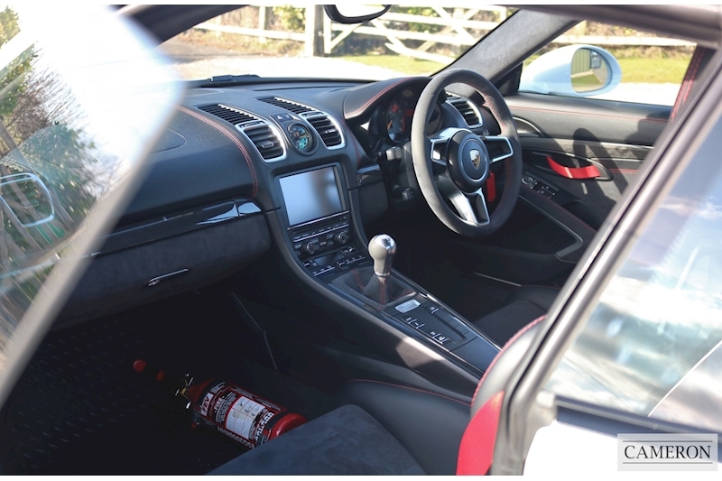 Porsche 981 GT4 3.8 2dr Coupe Manual Petrol